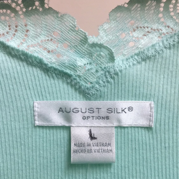 ‘NWOT’ Lace Tank Top - Picture 5 of 6